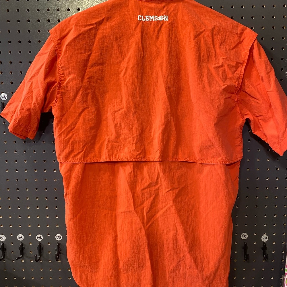 Small men’s Chiliwear Clemson Button Up Shirt